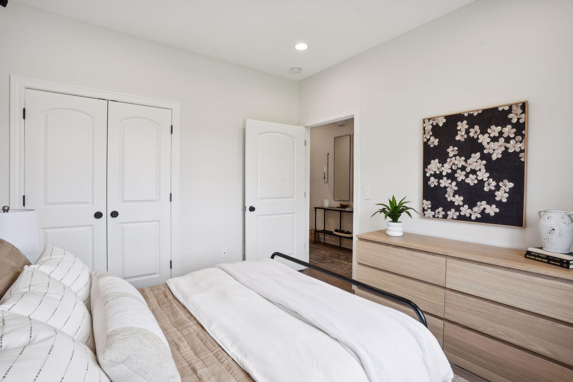 720 South Division Street Roberts, WI 54023 - Photo 7 of 36