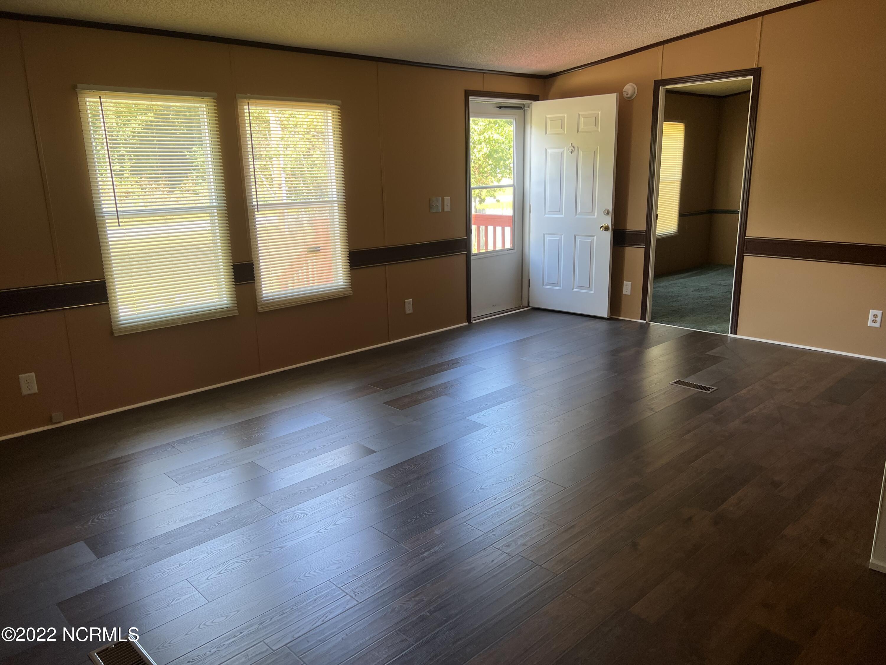 317 Coree Trail Edenton, NC 27932 - Photo 5 of 27 IMG_0883 (1)