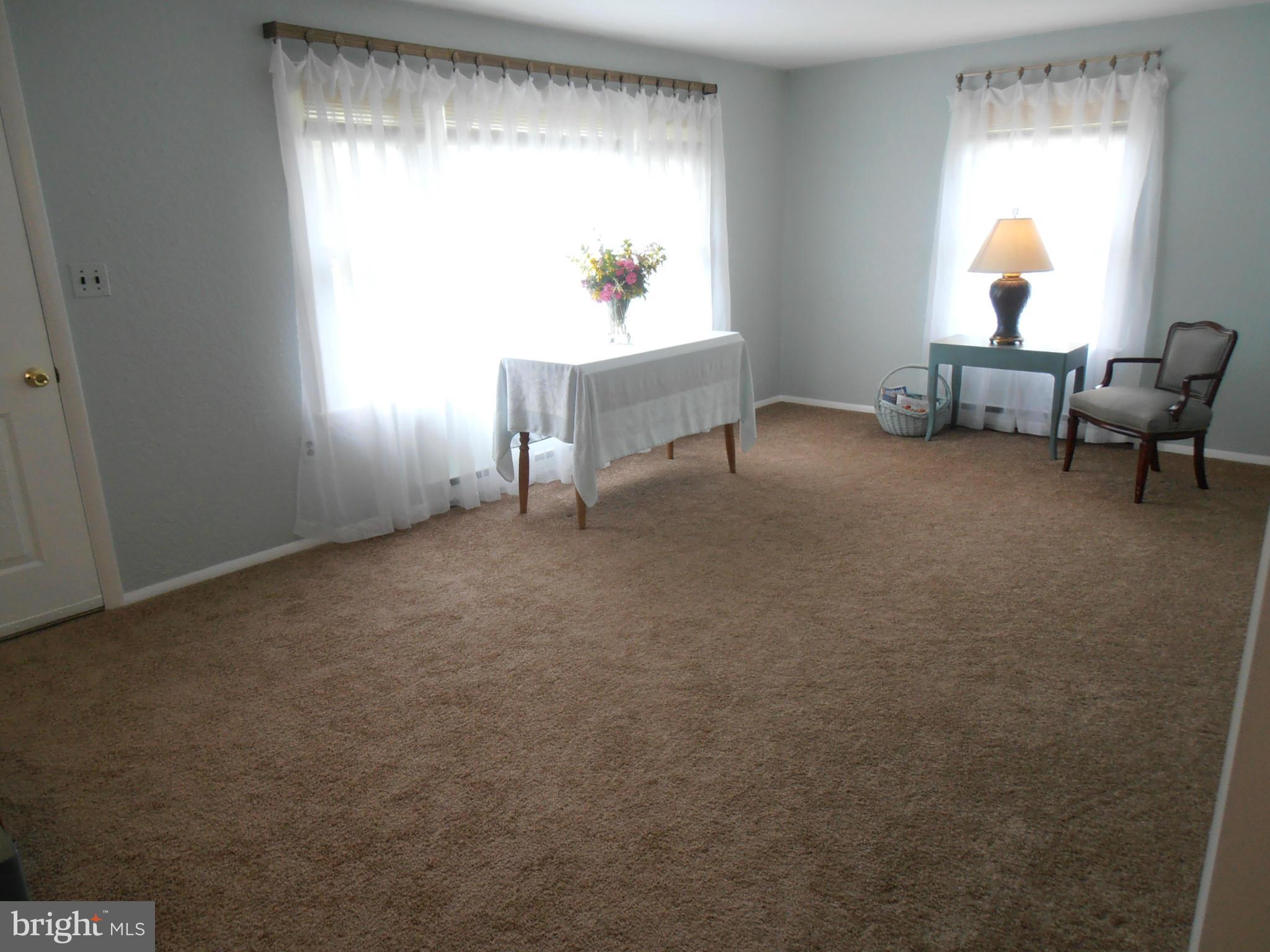 201 Olive Branch Road Stevensville, MD 21666 - Photo 13 of 30 Living Room