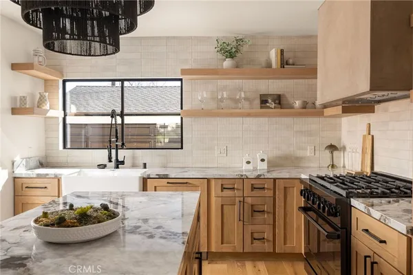 $1,788,000 | 3176 La Tierra Street, Pasadena, CA 91107