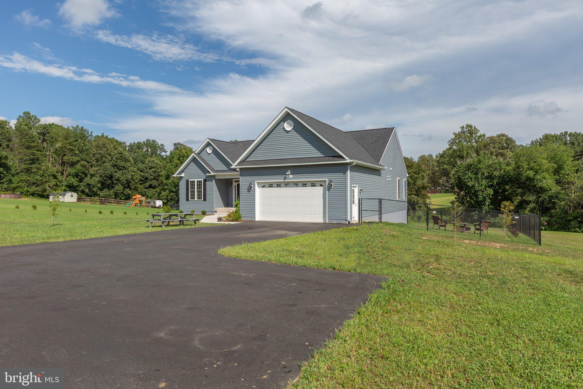 6601 Partlow Road Spotsylvania, VA 22551 - Photo 5 of 63 Gallery Image 5