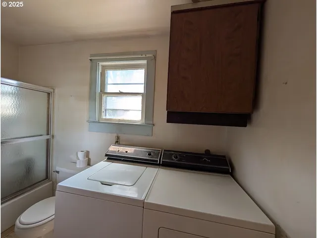 $159,700 | 1516 Monroe Avenue, La Grande, OR 97850