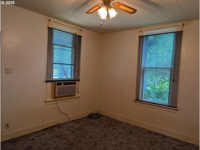 $159,700 | 1516 Monroe Avenue, La Grande, OR 97850