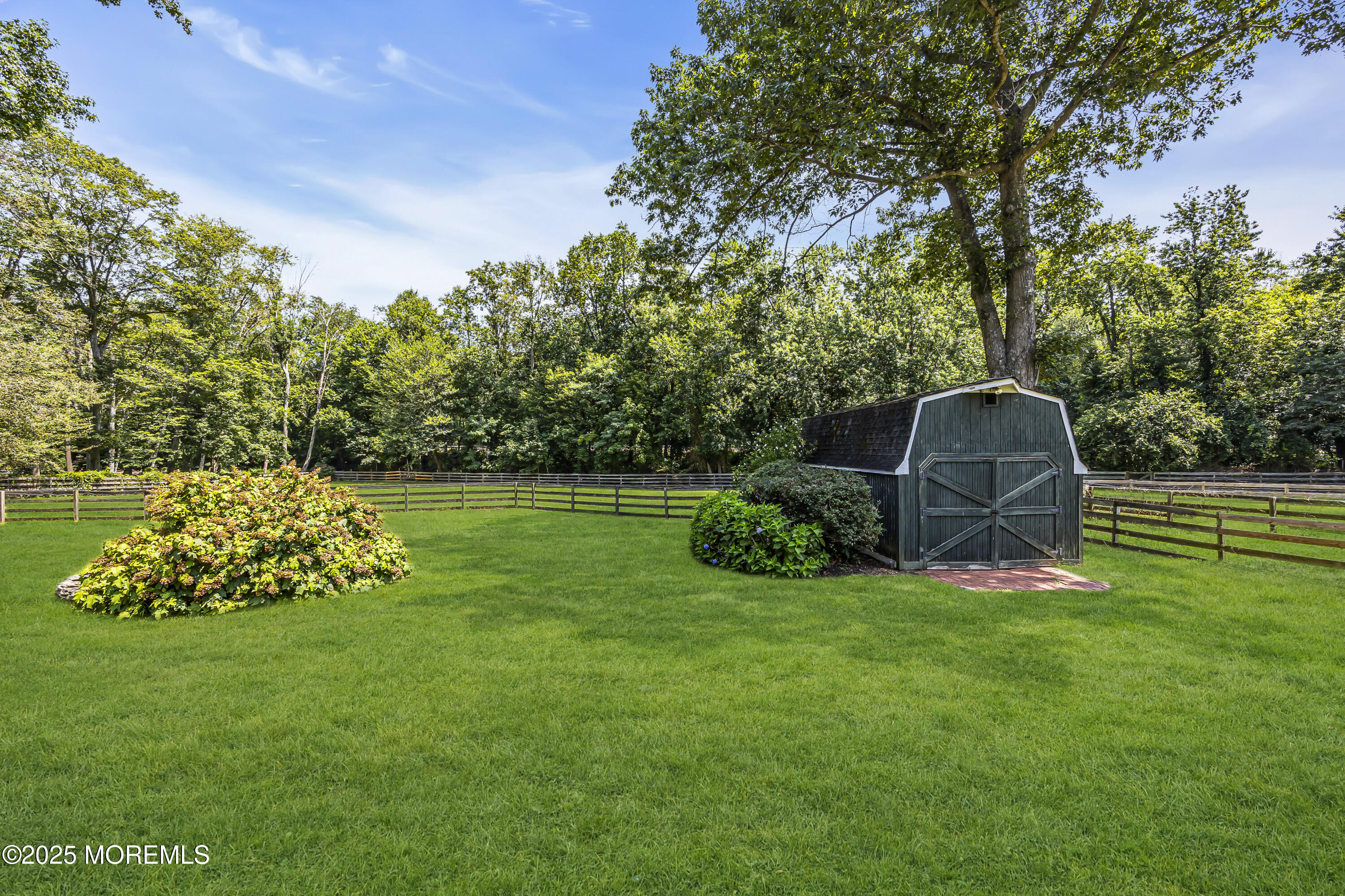 39 Hockhockson Road Colts Neck, NJ 07722 - Photo 16 of 72 014__f1a0067-1_661