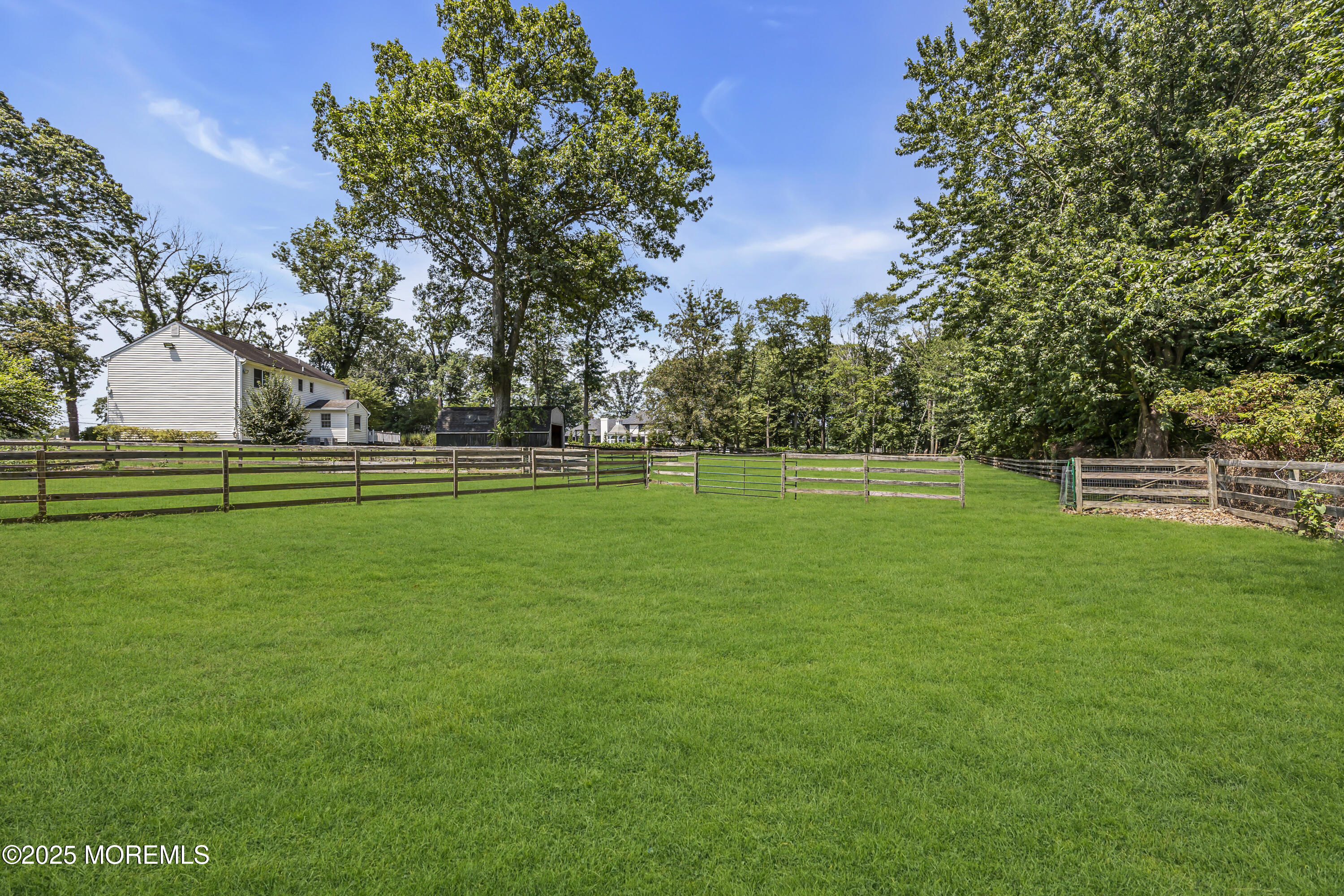 39 Hockhockson Road Colts Neck, NJ 07722 - Photo 66 of 72 072__f1a0437-1_203