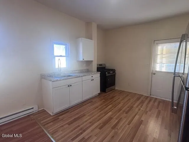 $1,400 | 11 Congress Street, Unit 2, Cohoes, NY 12047