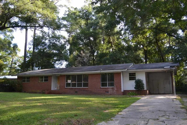 $149,900 | 922 Creek Road, Tallahassee, FL 32305