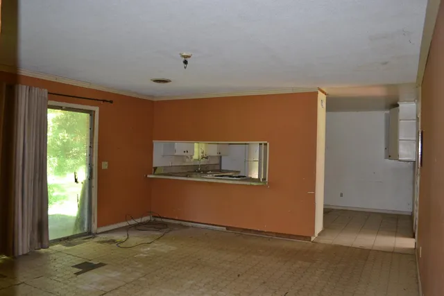 $149,900 | 922 Creek Road, Tallahassee, FL 32305