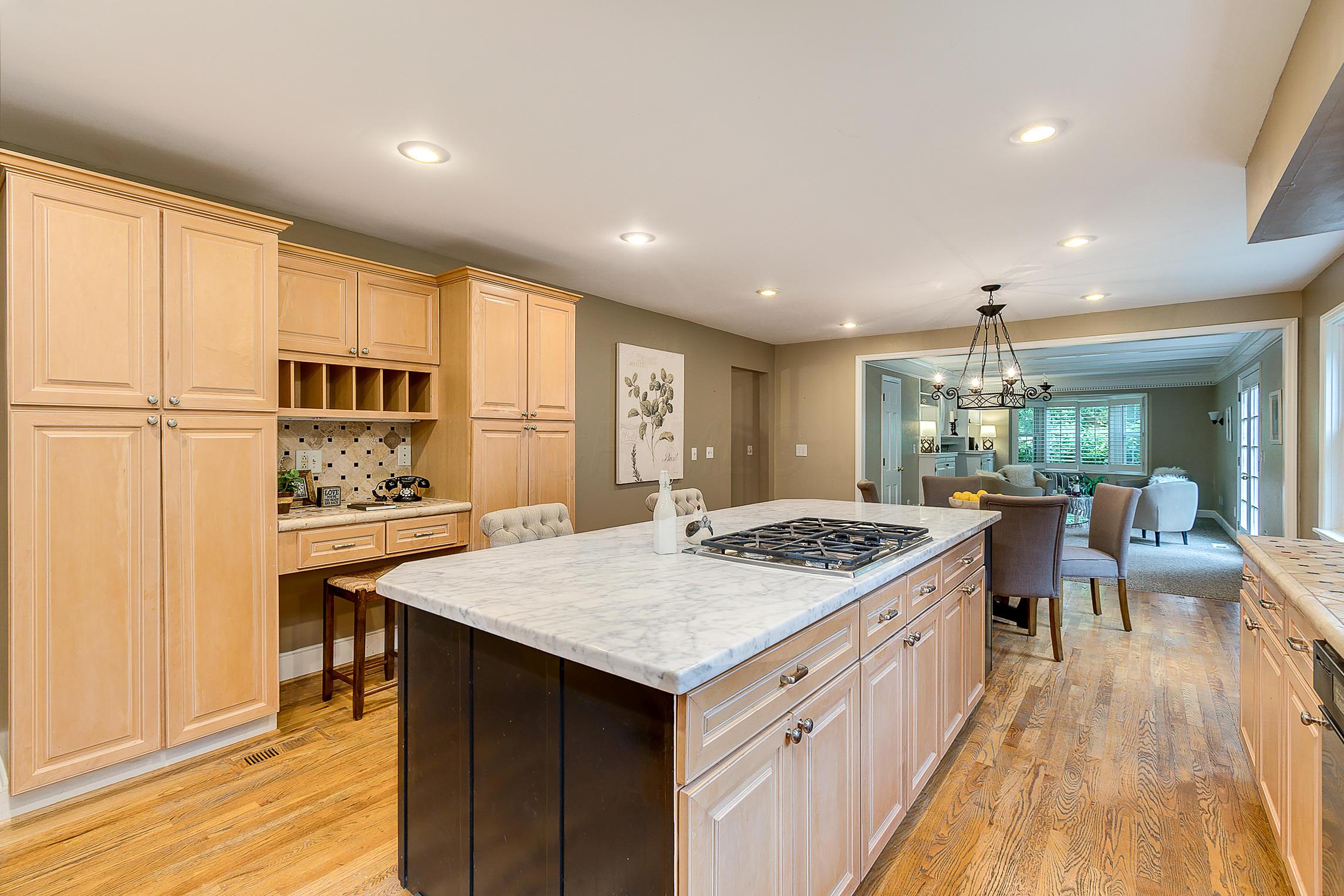 4392 Dublin Road Columbus, OH 43221 - Photo 12 of 54 Gallery Image 12