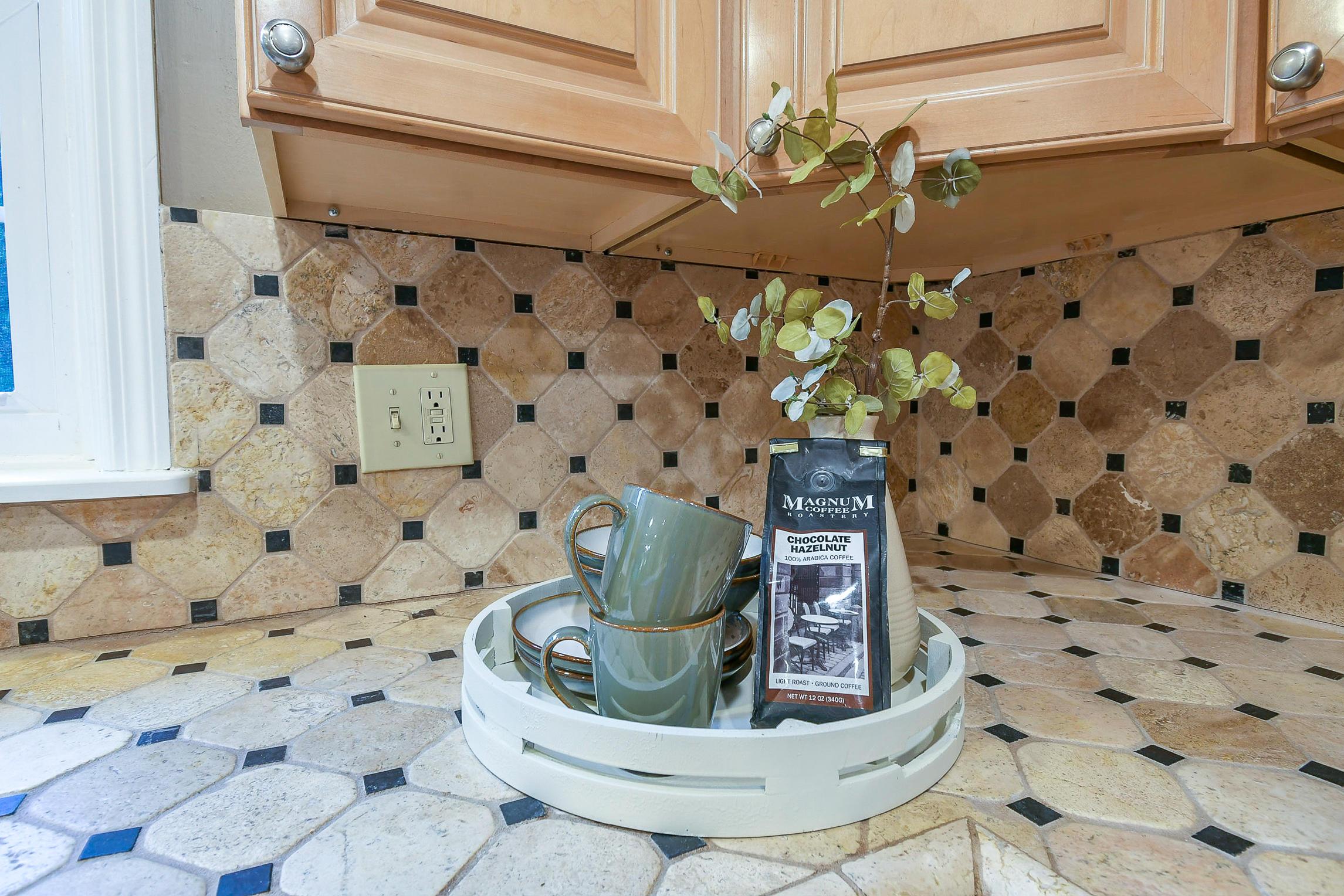 4392 Dublin Road Columbus, OH 43221 - Photo 24 of 54 Gallery Image 24