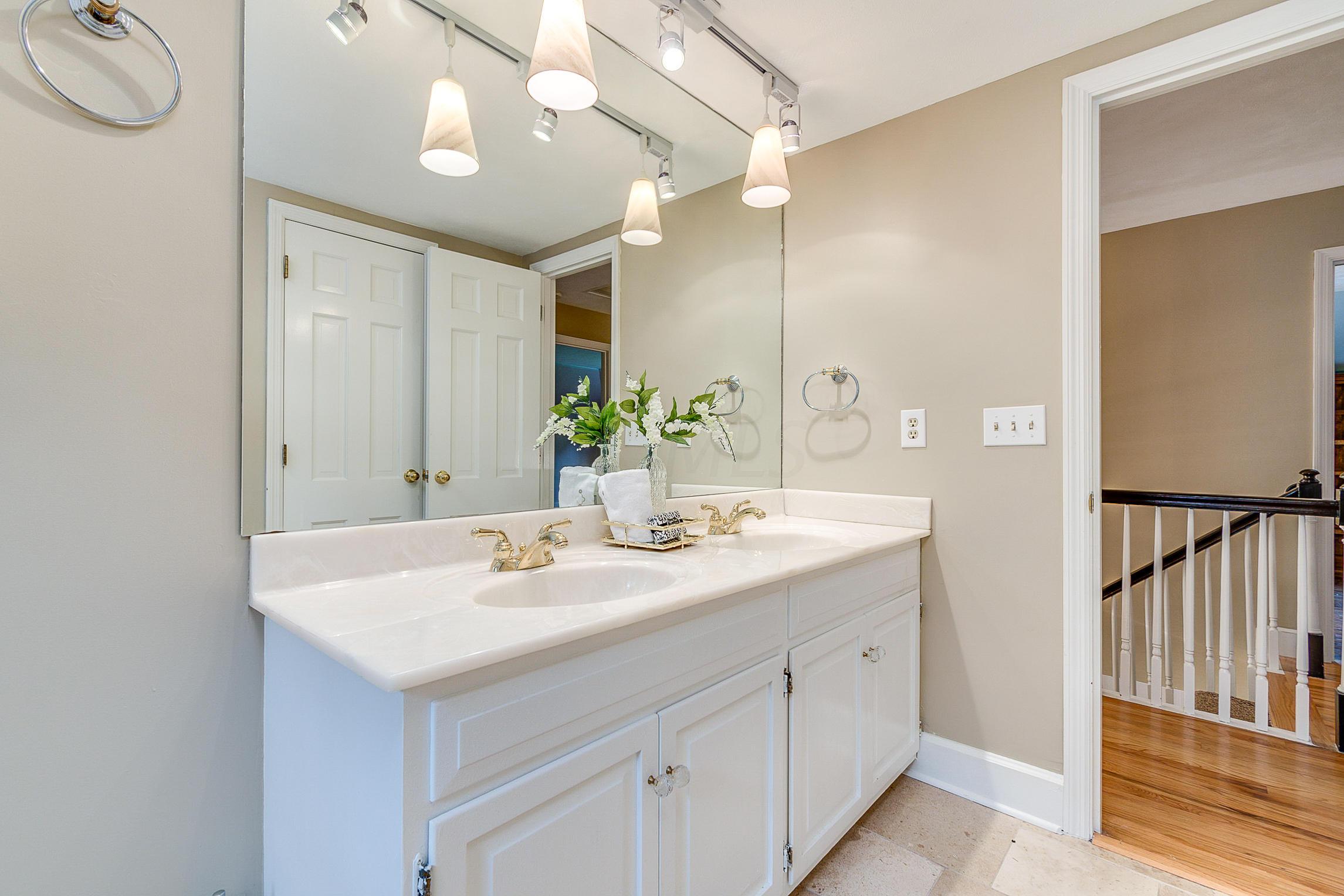 4392 Dublin Road Columbus, OH 43221 - Photo 38 of 54 Gallery Image 38