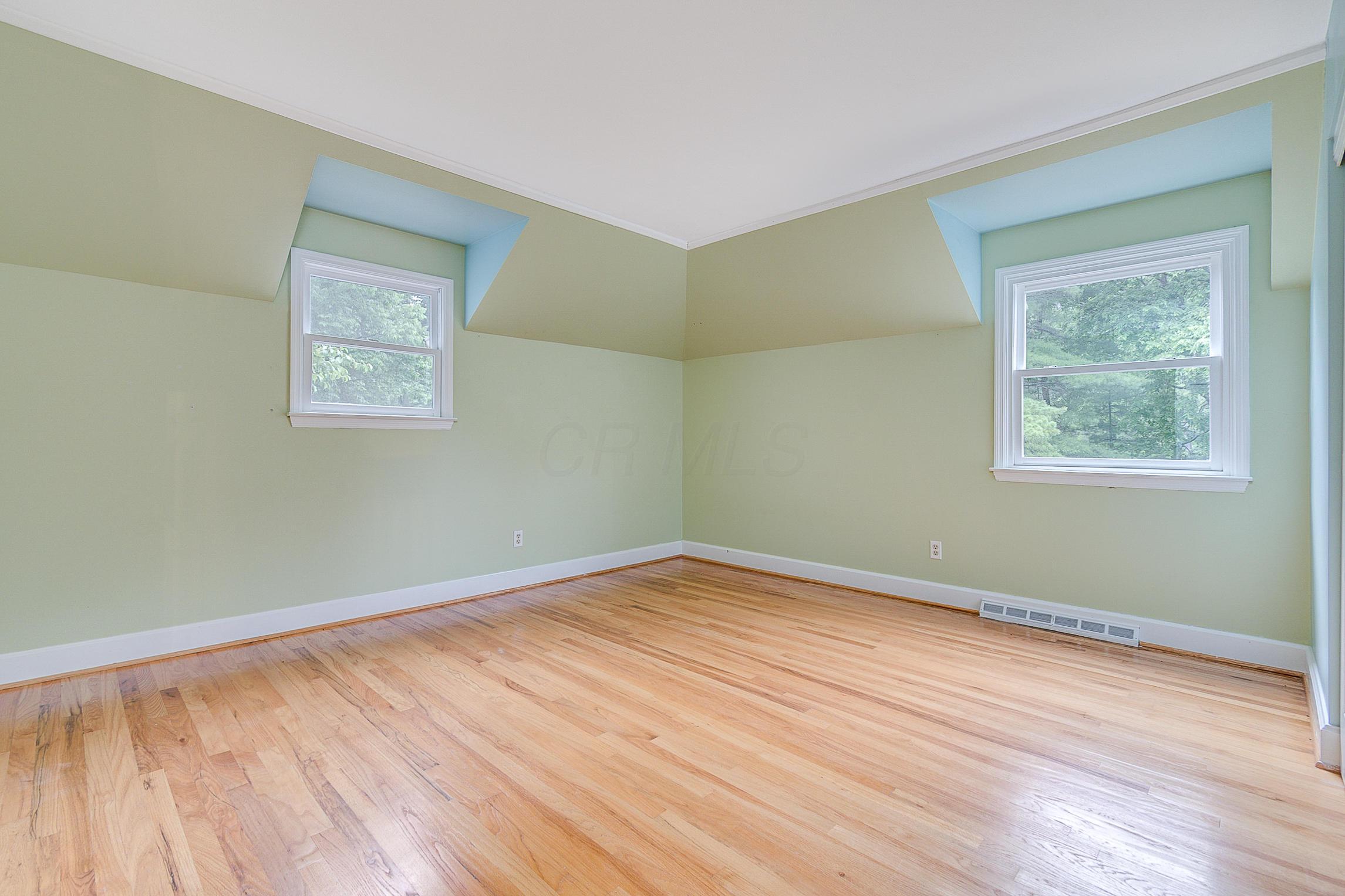 4392 Dublin Road Columbus, OH 43221 - Photo 44 of 54 Gallery Image 44