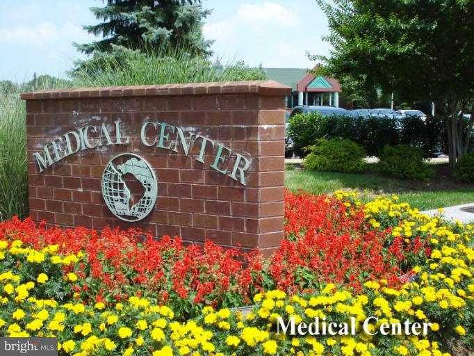 15100 Interlachen Drive, Unit 4111 Silver Spring, MD 20906 - Photo 26 of 28 Community Medical Center