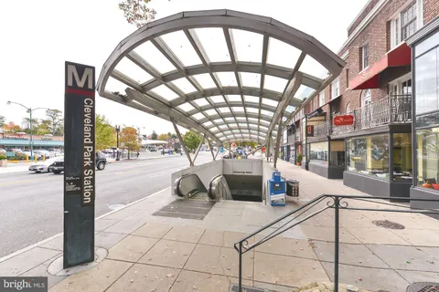 $469,000 | 3601 Connecticut Avenue Northwest, Unit 107, Washington, DC 20008