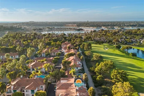 $1,295,000 | 320 Villa Point Drive, Newport Beach, CA 92660