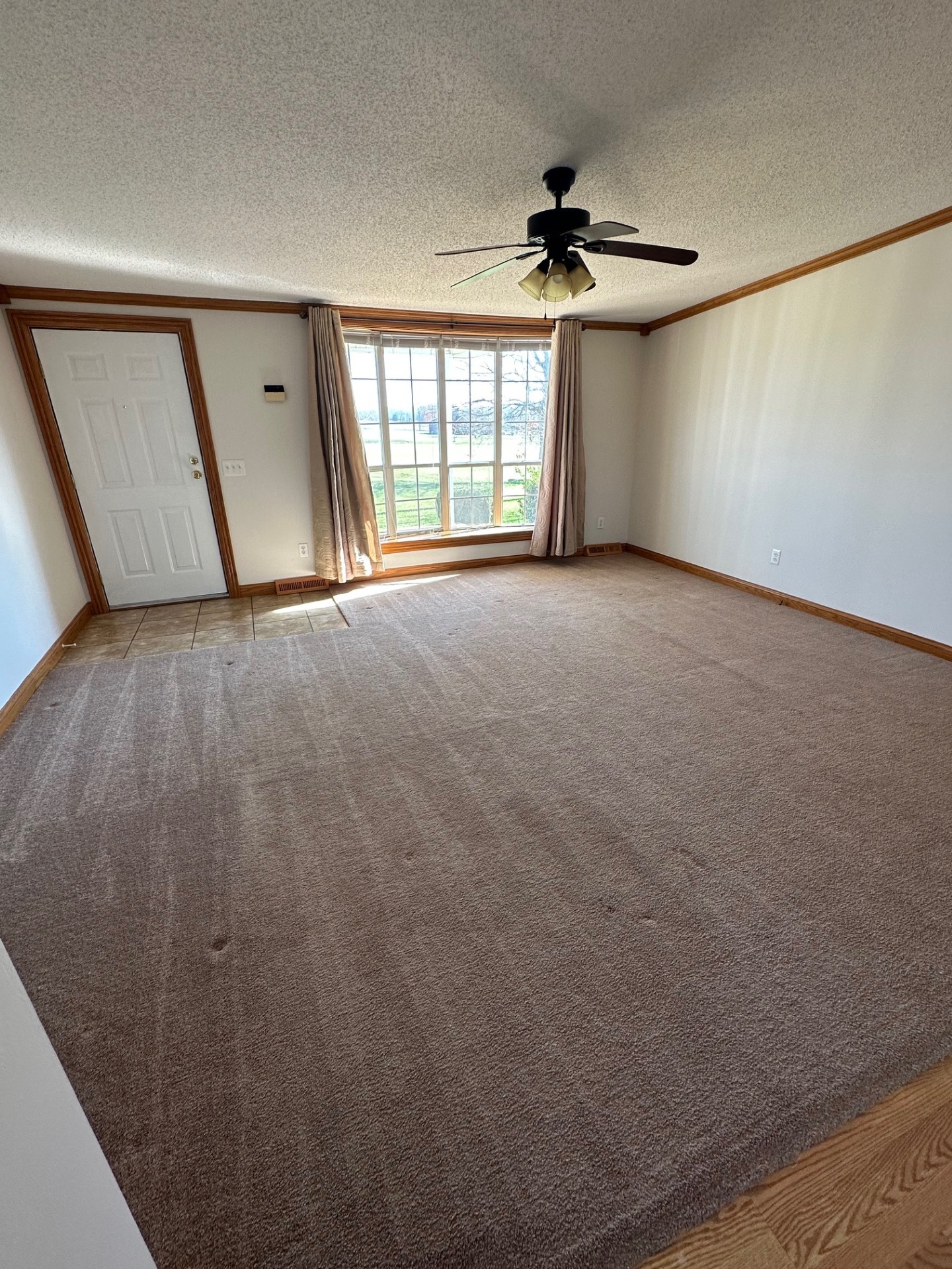 6448 Payne Road Portland, TN 37148 - Photo 4 of 28 a view of an empty room with a window