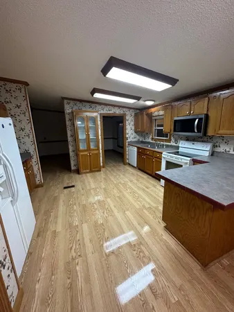 $2,500 | 6448 Payne Road, Portland, TN 37148