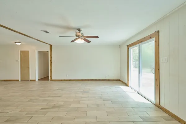 $255,000 | 1815 Live Oak Drive, Conroe, TX 77301