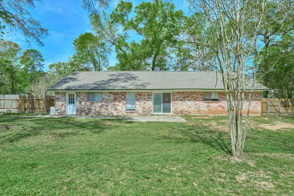 $255,000 | 1815 Live Oak Drive, Conroe, TX 77301