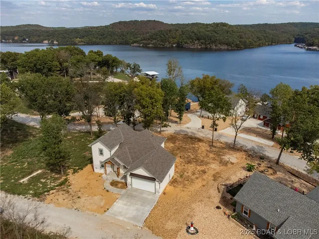 $515,000 | 48 Eagles Pass, Climax Springs, MO 65324