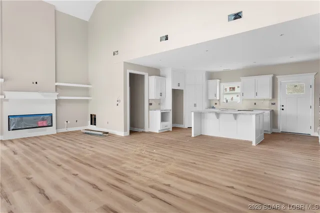 $515,000 | 48 Eagles Pass, Climax Springs, MO 65324