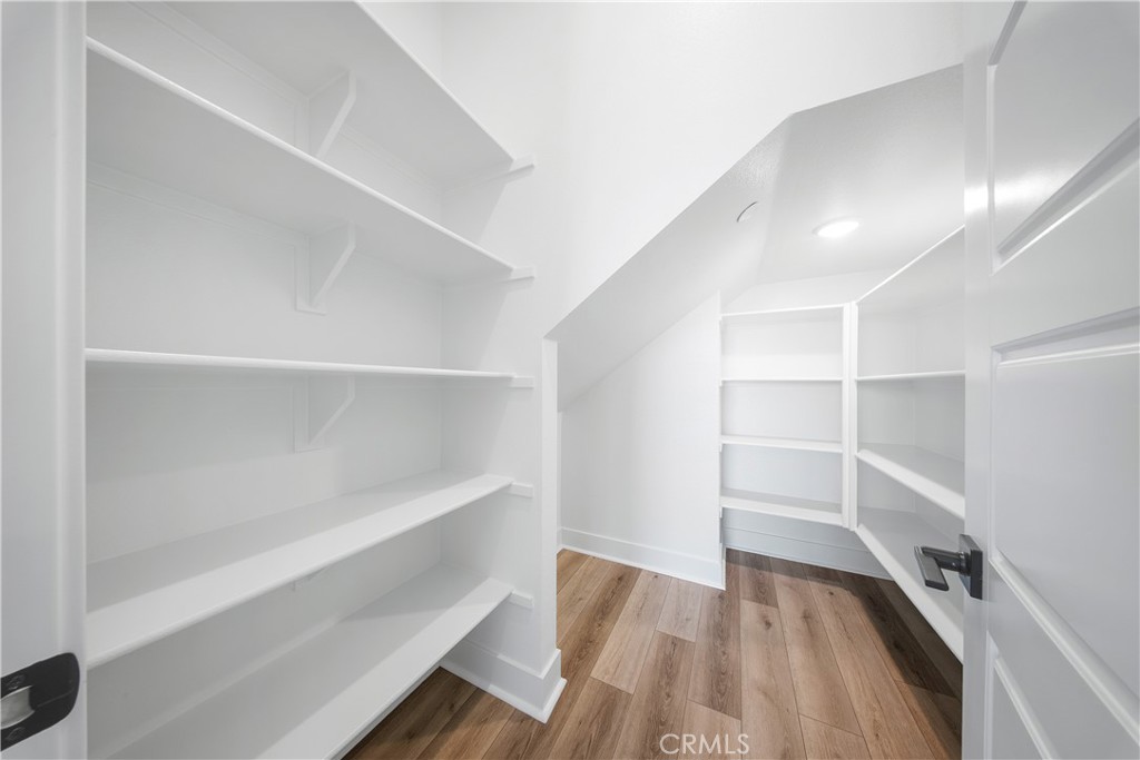 28632 Old Spgs Road Castaic, CA 91384 - Photo 28 of 70 a view of an empty walk in closet