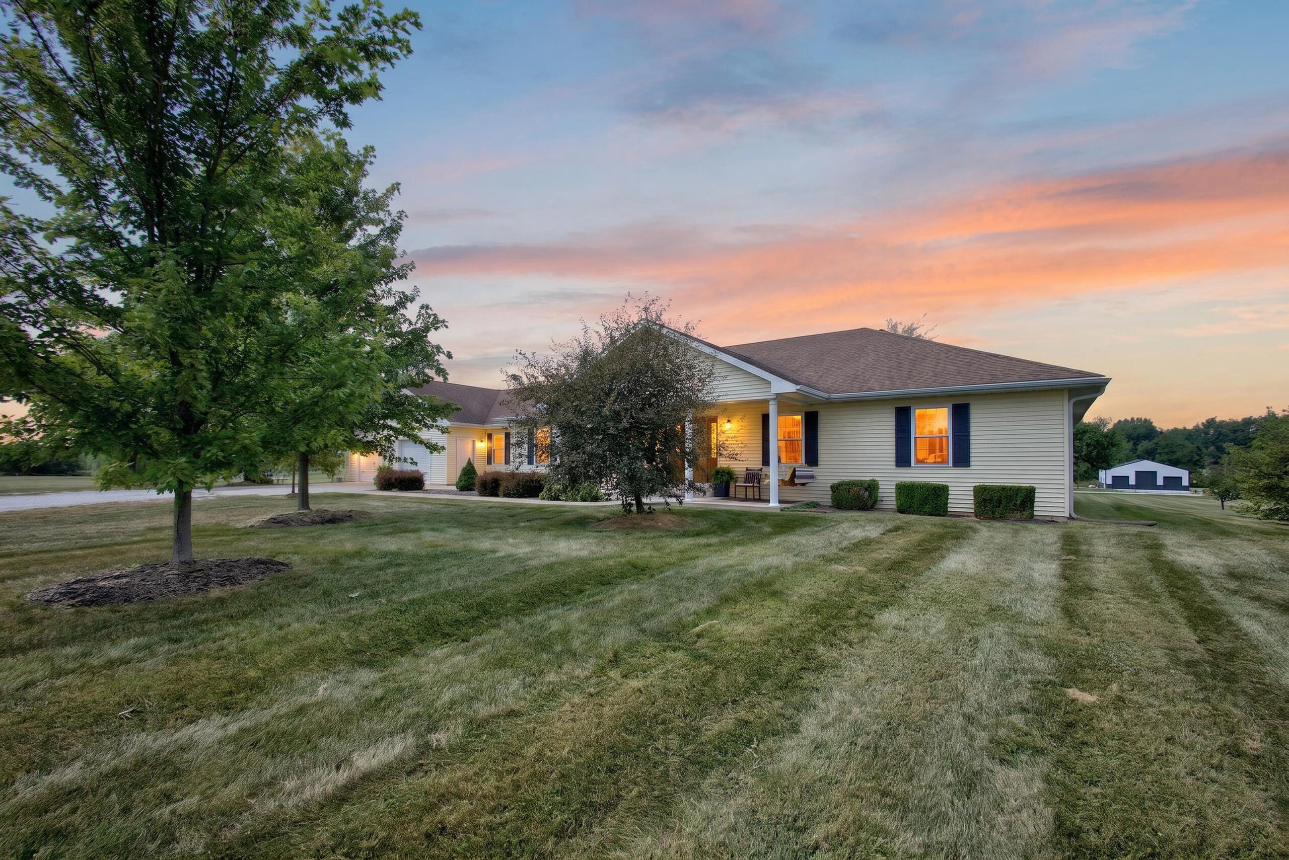 8930 Audrain Road East Centralia, MO 65240 - Photo 69 of 70 Gallery Image 69