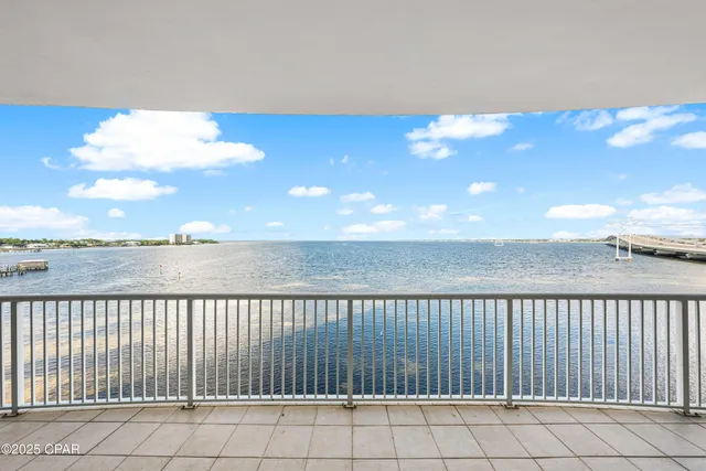 $395,000 | 6422 West US Highway 98, Unit 404, Panama City Beach, FL 32407