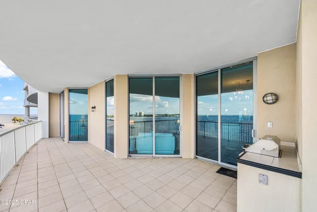 $395,000 | 6422 West US Highway 98, Unit 404, Panama City Beach, FL 32407