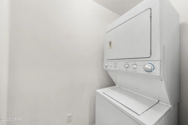 $395,000 | 6422 West US Highway 98, Unit 404, Panama City Beach, FL 32407