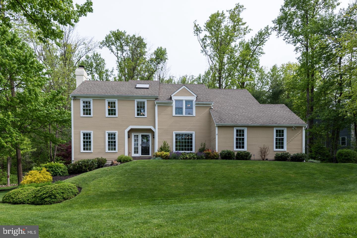 41 Stonehedge Drive Glenmoore, PA 19343 - Photo 1 of 48