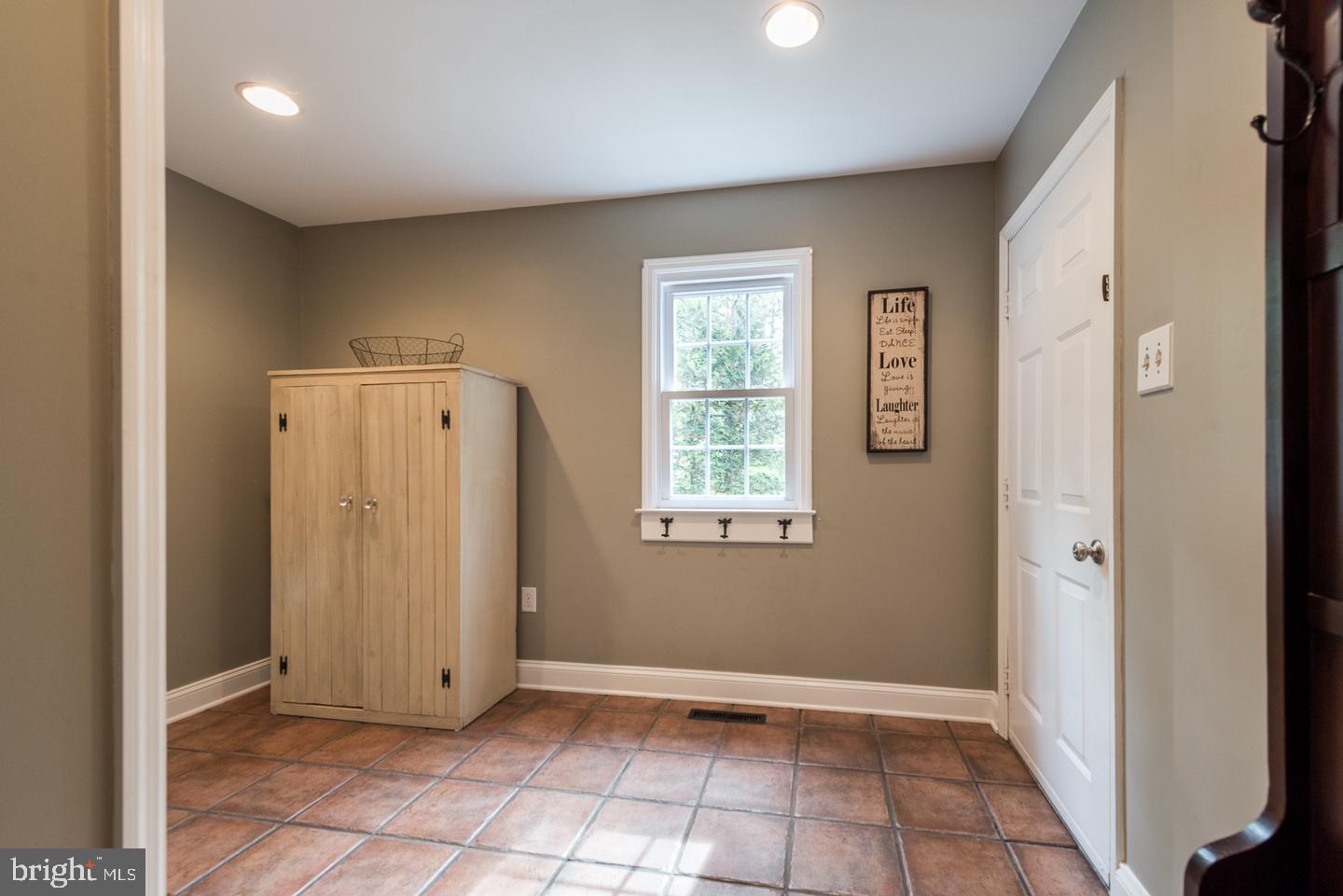 41 Stonehedge Drive Glenmoore, PA 19343 - Photo 11 of 48