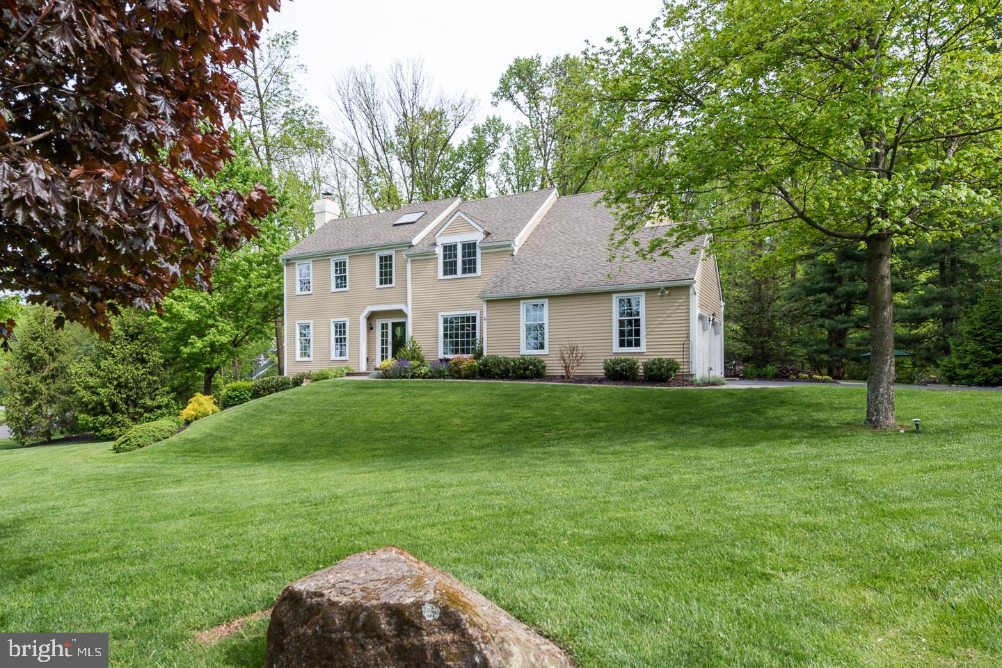 41 Stonehedge Drive Glenmoore, PA 19343 - Photo 3 of 48