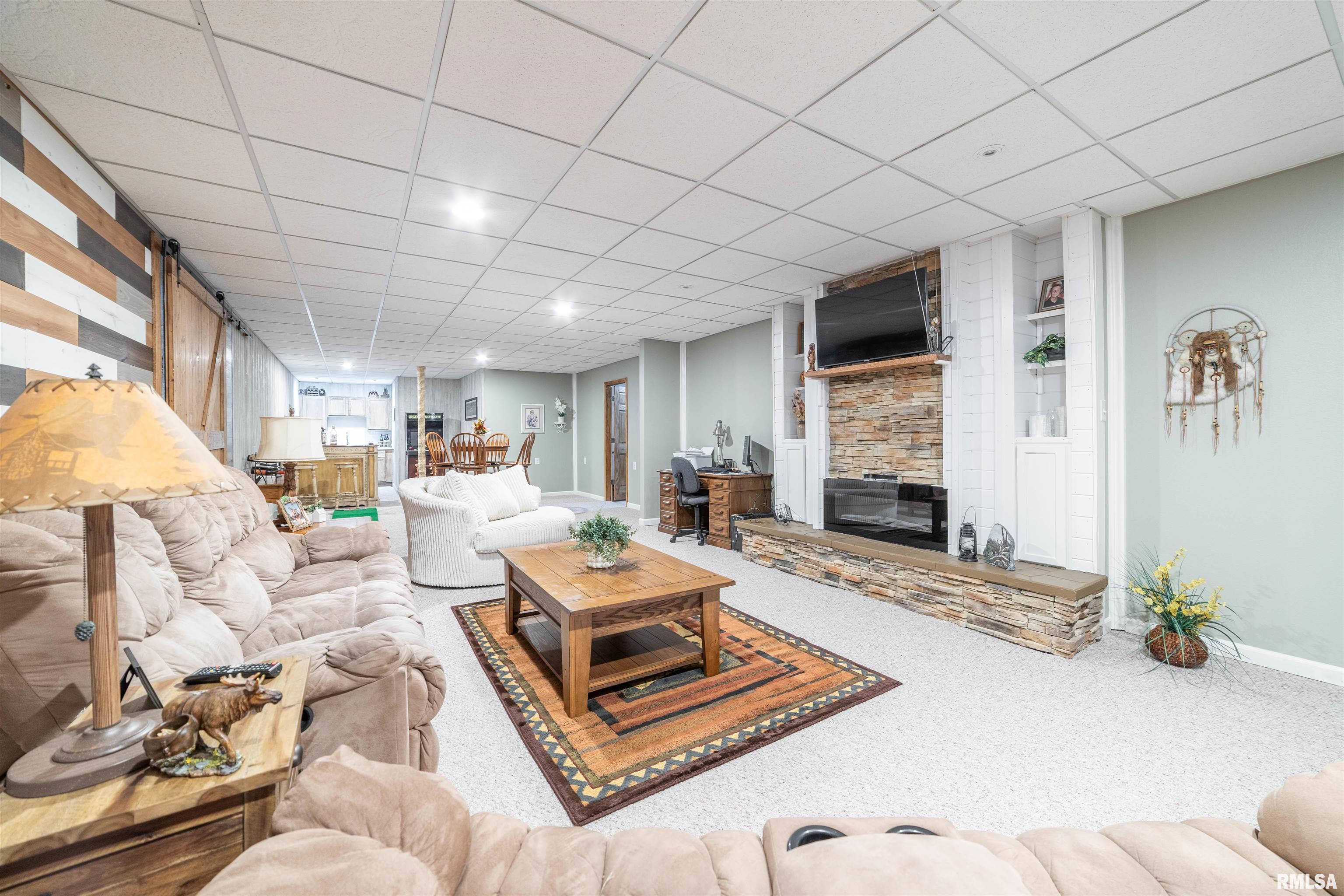 3333 Hunter Road Quincy, IL 62305 - Photo 39 of 82 Gallery Image 39