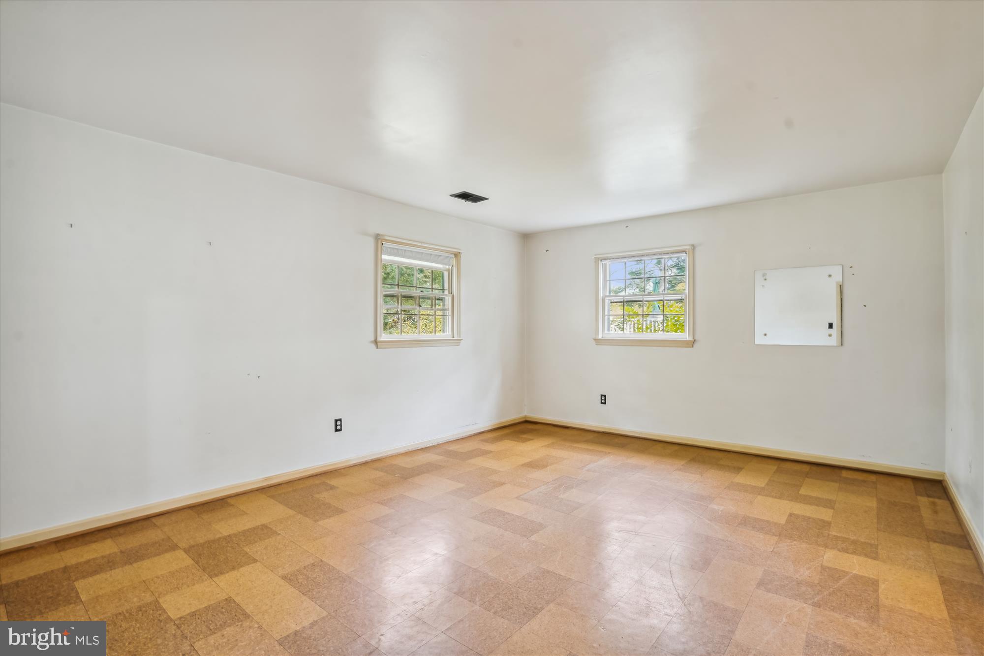 1391 Canterbury Way Potomac, MD 20854 - Photo 12 of 19 Lower level bedroom