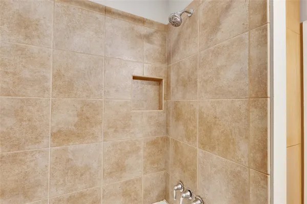 $6,000 | 1200 Choquette Drive, Austin, TX 78757