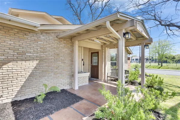 $6,000 | 1200 Choquette Drive, Austin, TX 78757