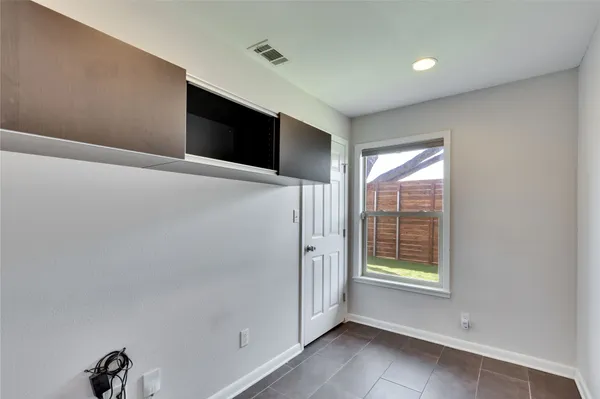 $6,000 | 1200 Choquette Drive, Austin, TX 78757