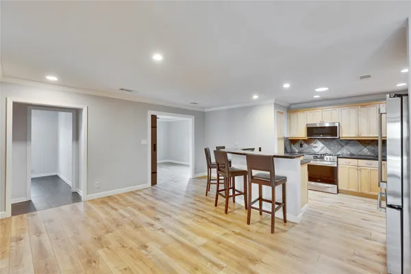 $6,000 | 1200 Choquette Drive, Austin, TX 78757