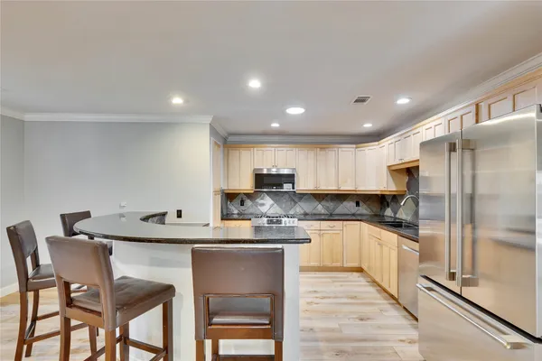 $6,000 | 1200 Choquette Drive, Austin, TX 78757