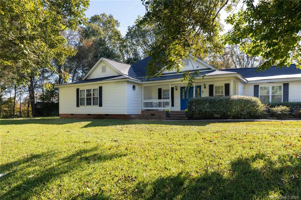 3995 Hoodtown Road Sharon, SC 29742 - Photo 1 of 41