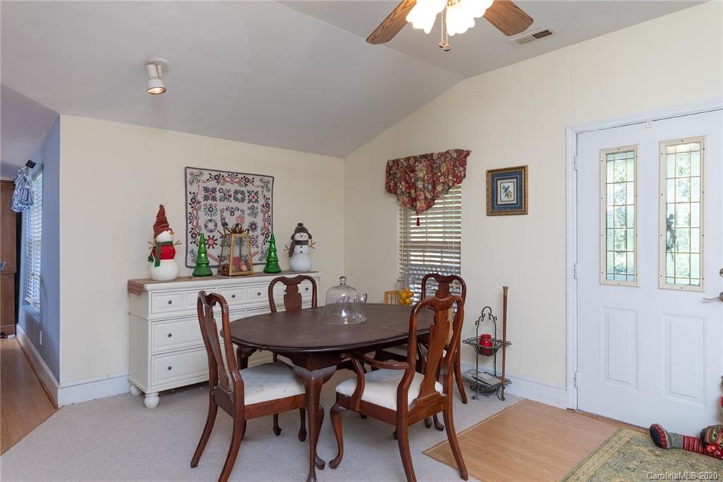 3995 Hoodtown Road Sharon, SC 29742 - Photo 12 of 41