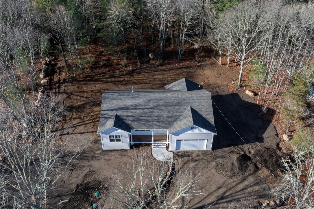 35 Pound Road Westerly, RI 02891 - Photo 5 of 9