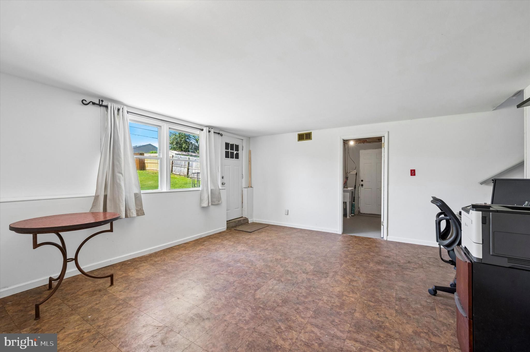 5 Stuart Drive Aston, PA 19014 - Photo 22 of 25
