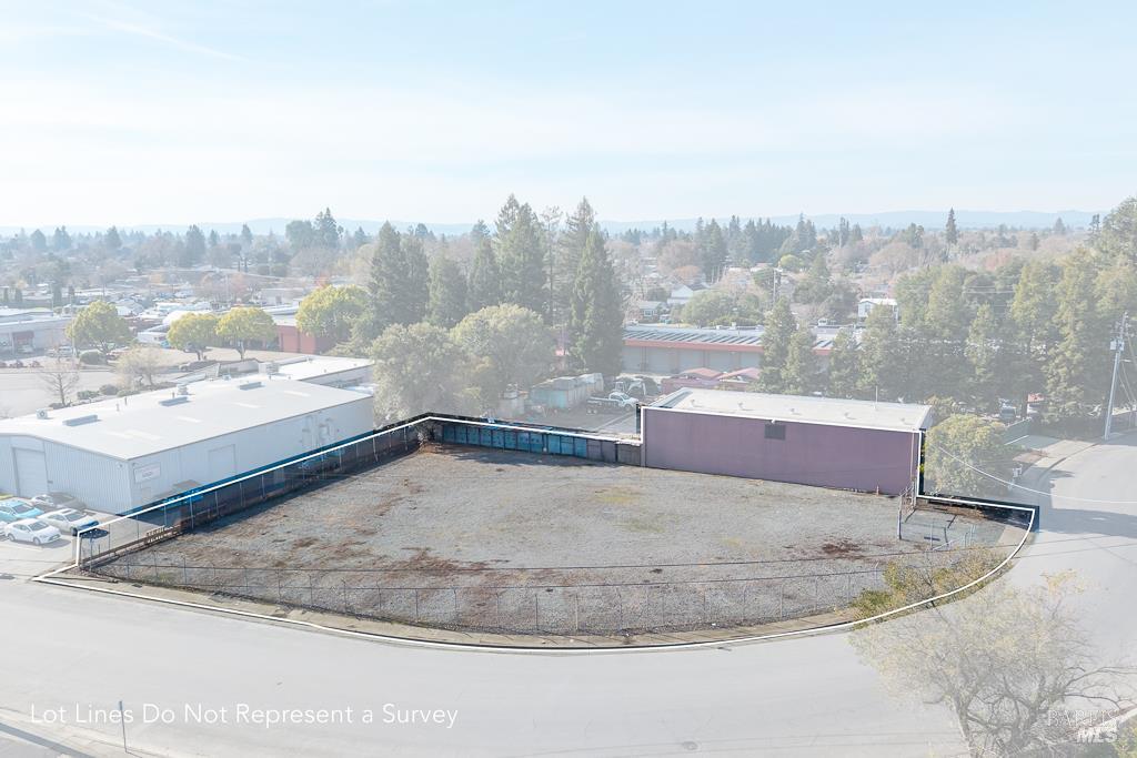 1035 Maxwell Drive Santa Rosa, CA 95401 - Photo 2 of 7 a view of swimming pool from a yard