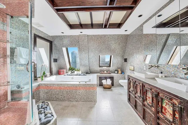 $2,995,000 | 75 Livingston Street, Unit PH | Brooklyn Heights