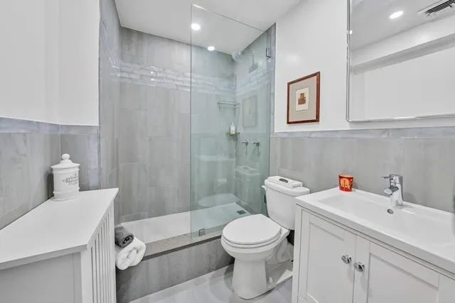 $2,995,000 | 75 Livingston Street, Unit PH | Brooklyn Heights