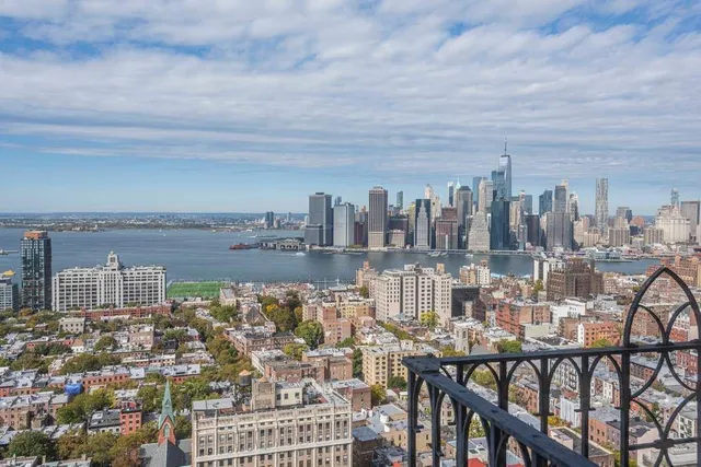$2,995,000 | 75 Livingston Street, Unit PH | Brooklyn Heights