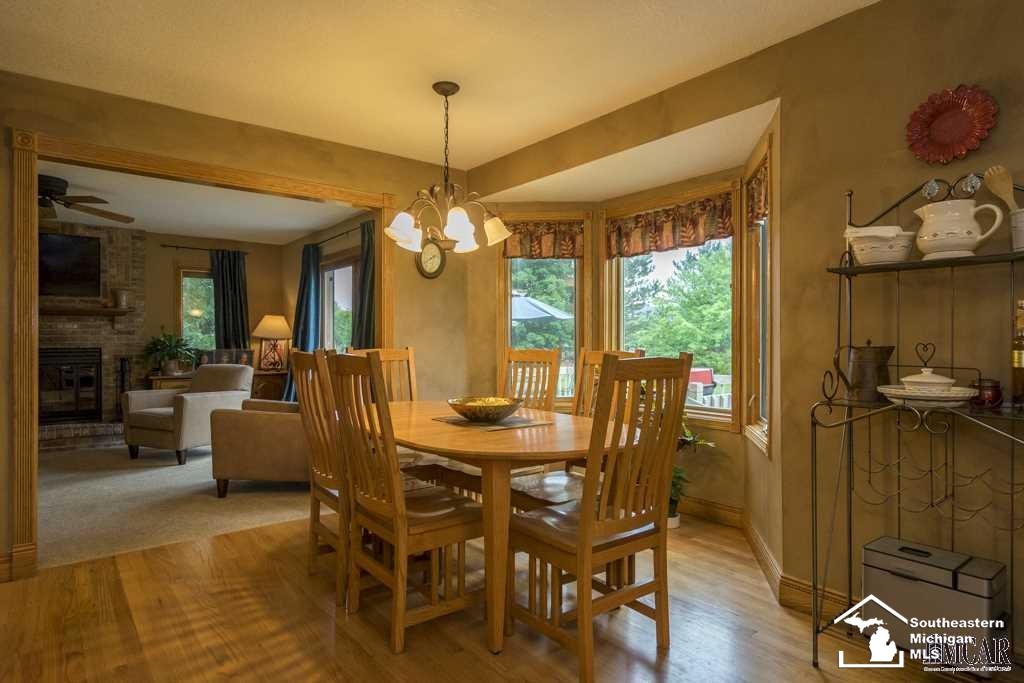 1845 West Sterns Road Temperance, MI 48182 - Photo 12 of 45 Eating Area