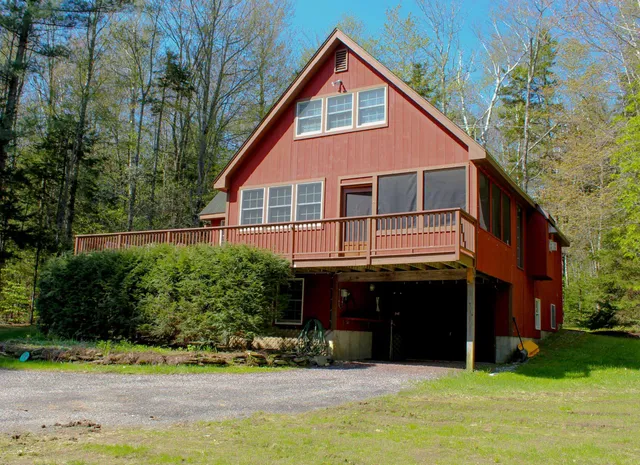 $585,000 | 238 Hemlock Hill Road, Wardsboro, VT 05360